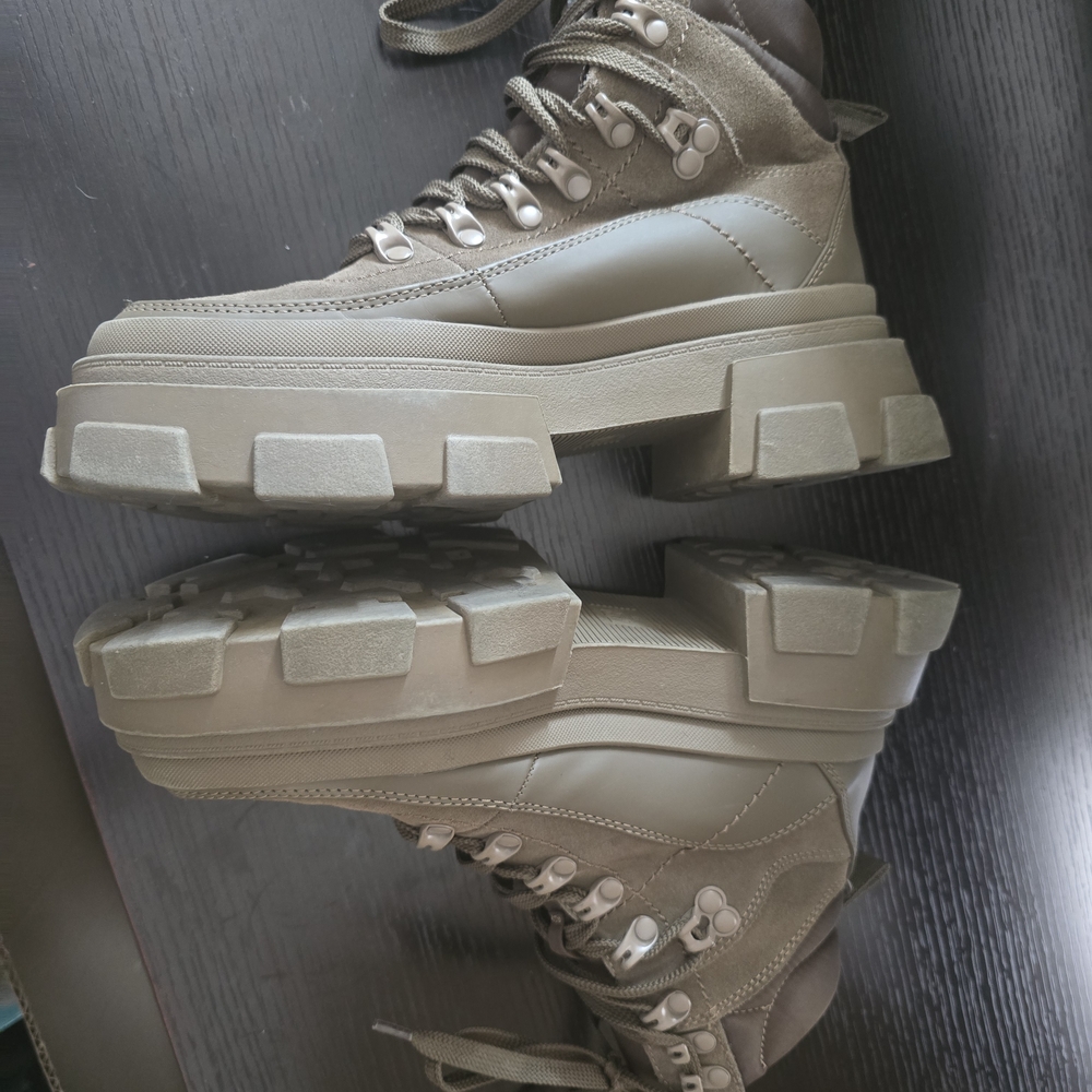 Zara Olive Green Chunky Heel Combat Hiking Boots - Picture 3 of 8